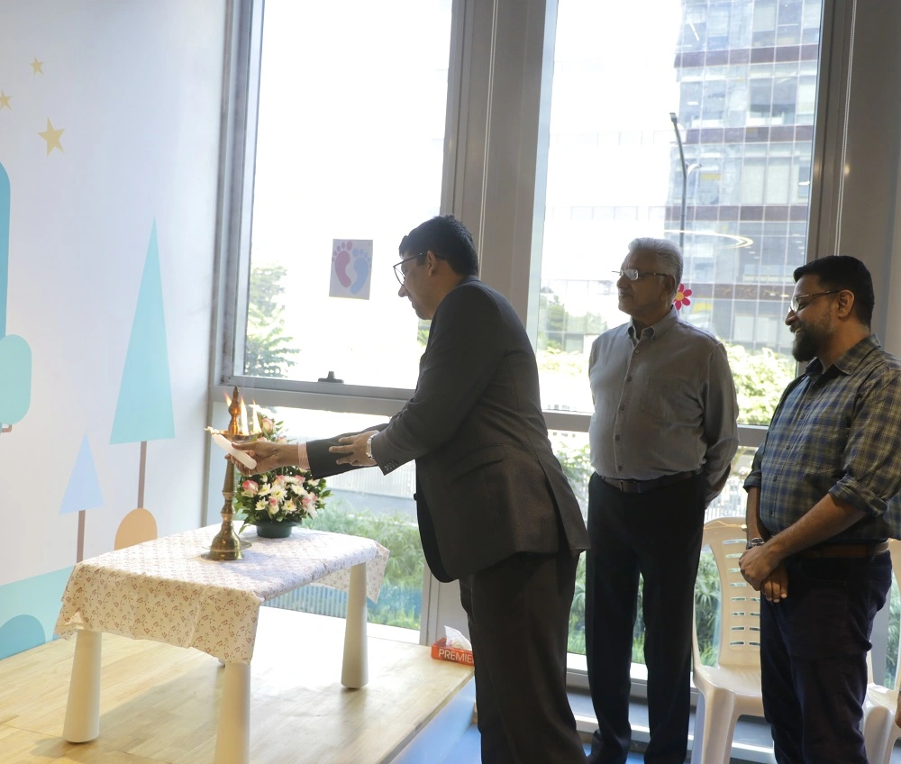 Mr. Tobby Simon, Board of Trustees, Global Public School, and CEO, Synergia Consultants Pvt Ltd., Bangalore, lighting the lamp.