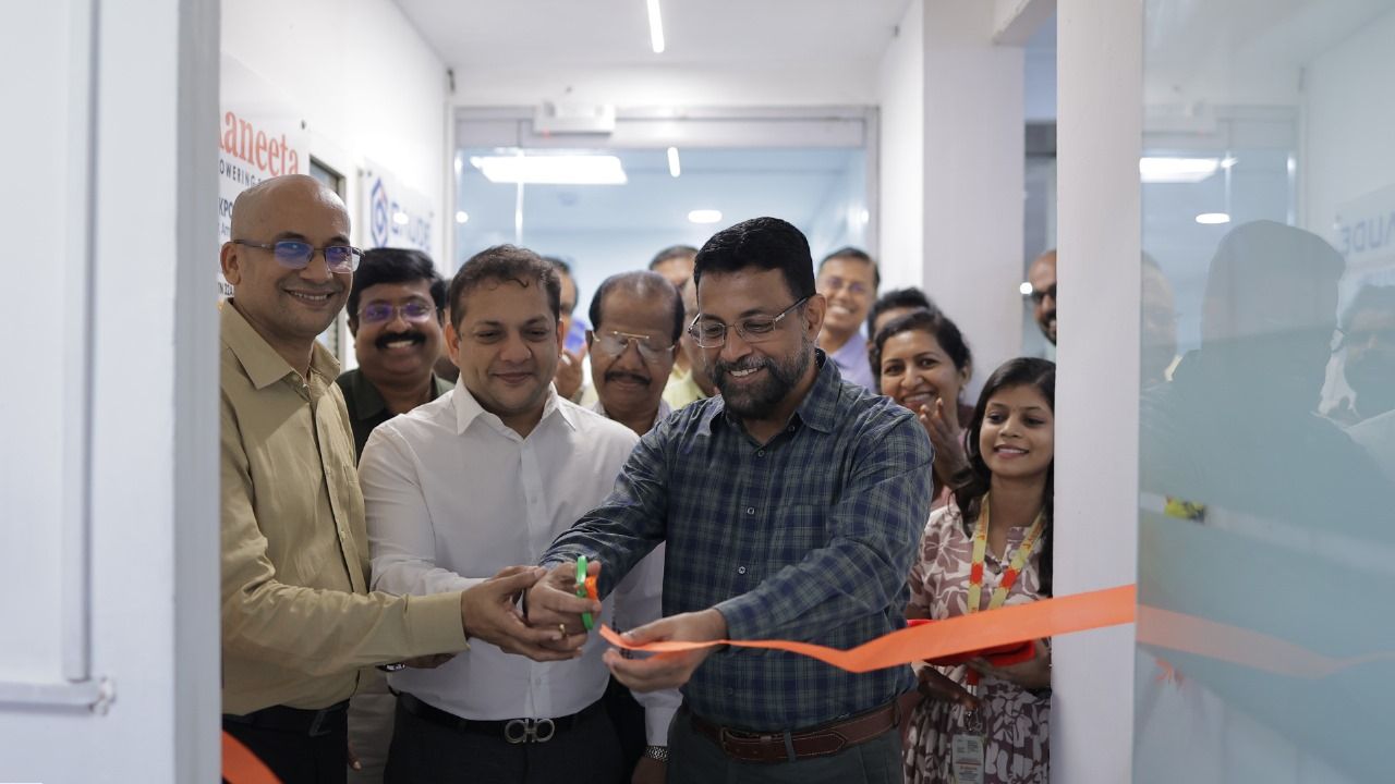 CEO Technopark inaugurating the new office of Aaneeta KPO.