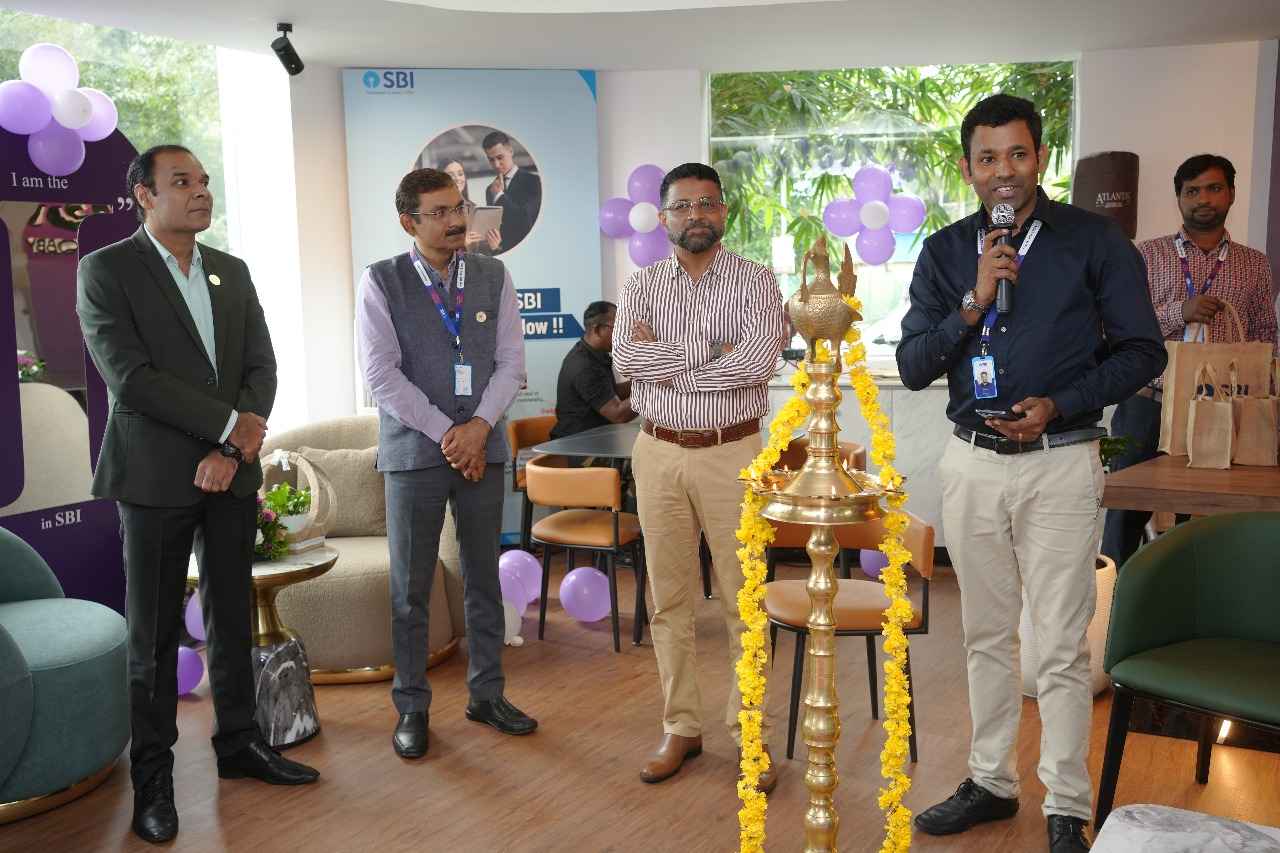 Announcing the launch of the SBI Business Lobby at Ganga Building.