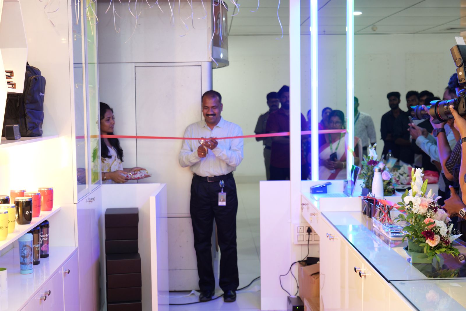 Mr. Vipin Kumar S, CFO, Kerala IT Parks, inaugurating Style Edit.